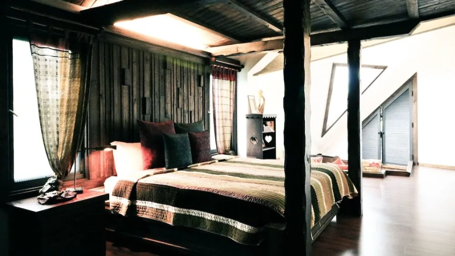 Standard Double room with lake view
