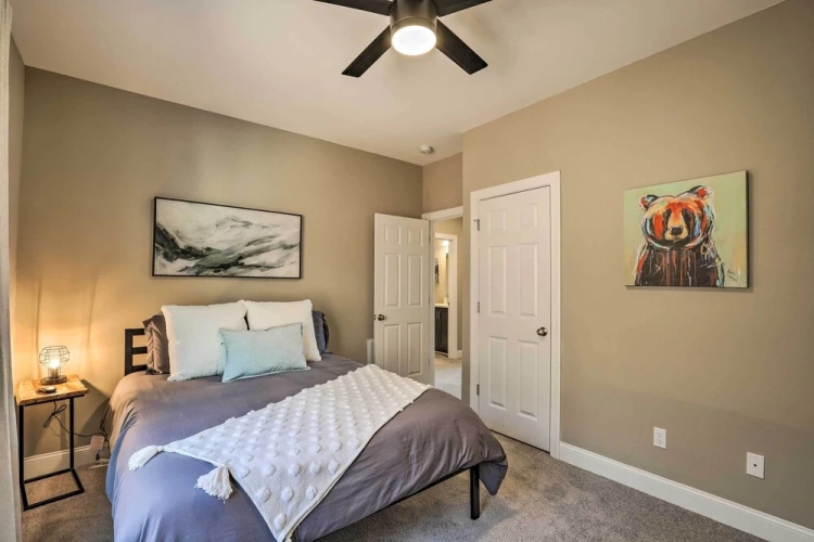 2 Bedrooms Cottage