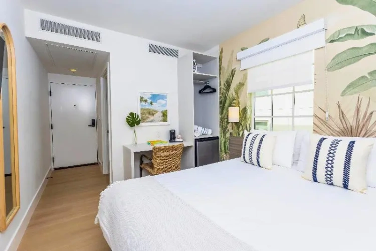 Front Double room