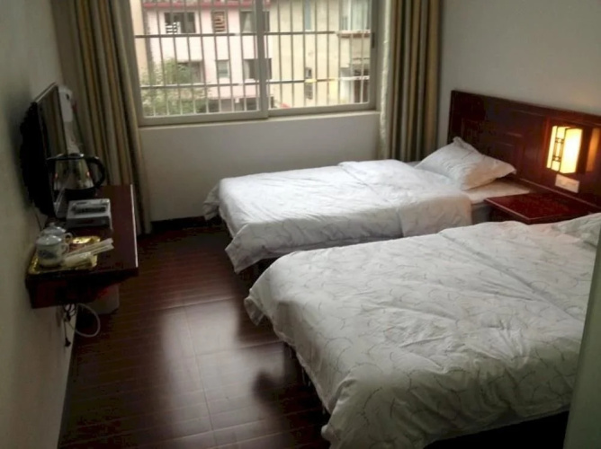 Yangshuo Xinqinghe Hotel