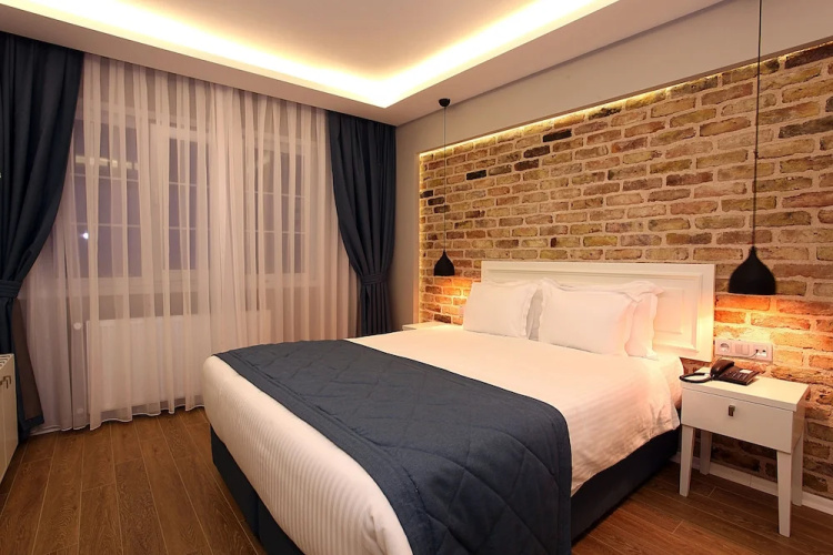 Santa Lucia Suites