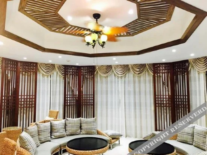 Yi Le Garden Hotel(荔波亿乐花园大酒店)