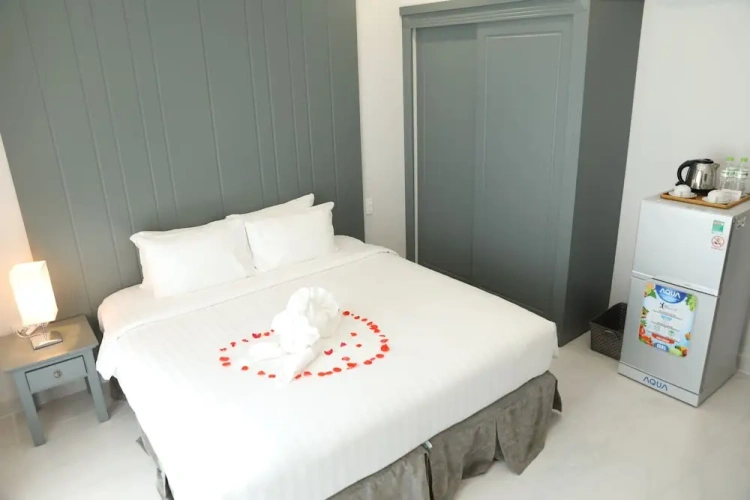 Superior Double room with city view