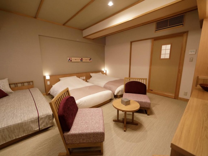 Deluxe Twin room