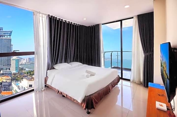 3 Bedrooms Suite