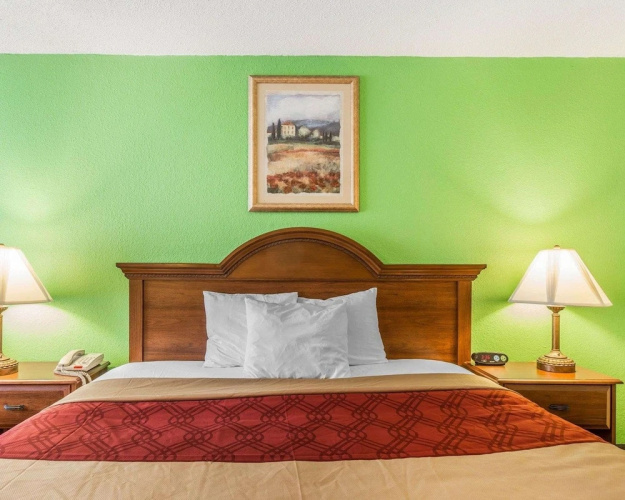 Econo Lodge Douglas