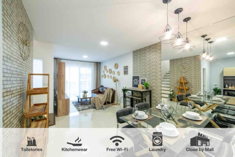 3 Bedrooms Apartment