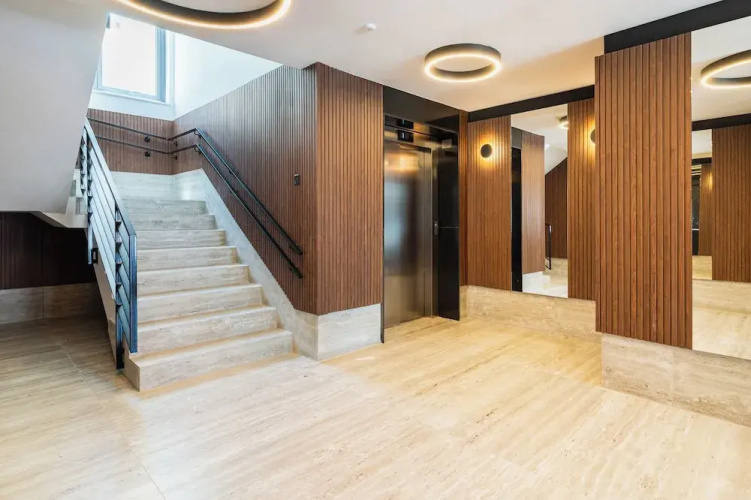 Solenne Stylish 2-BR Apt in Larnaca