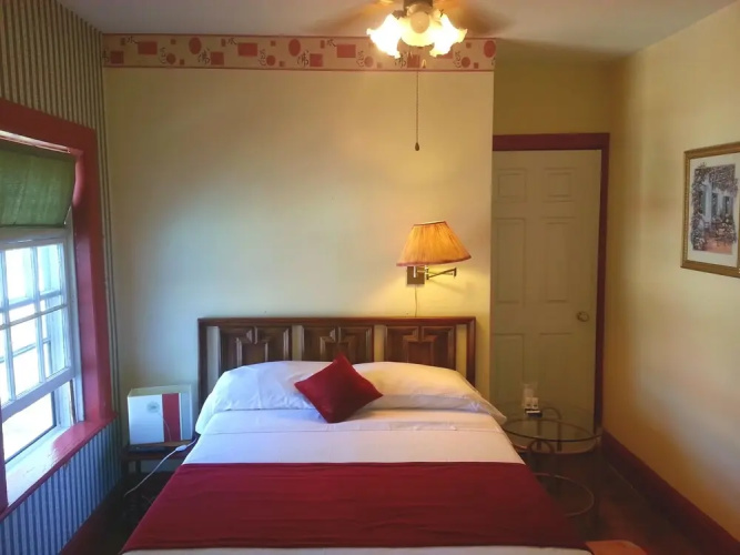 Port Albert Inn