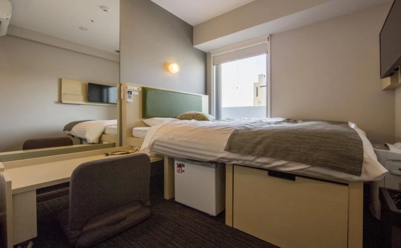Super Hotel Premier Osaka Honmachi