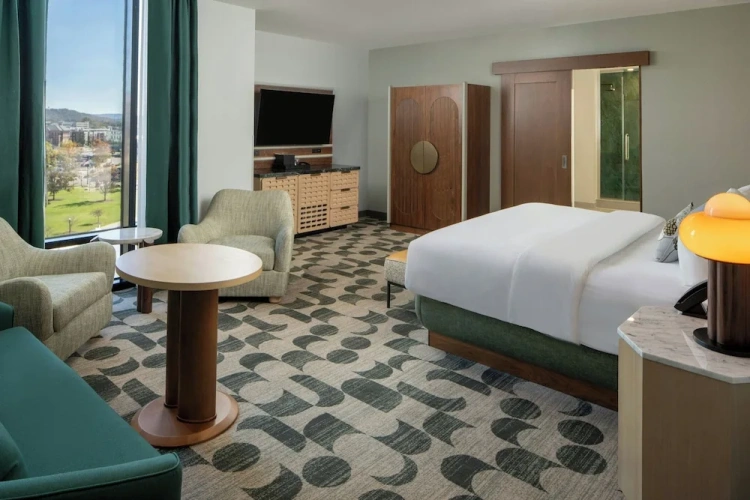 Double Suite