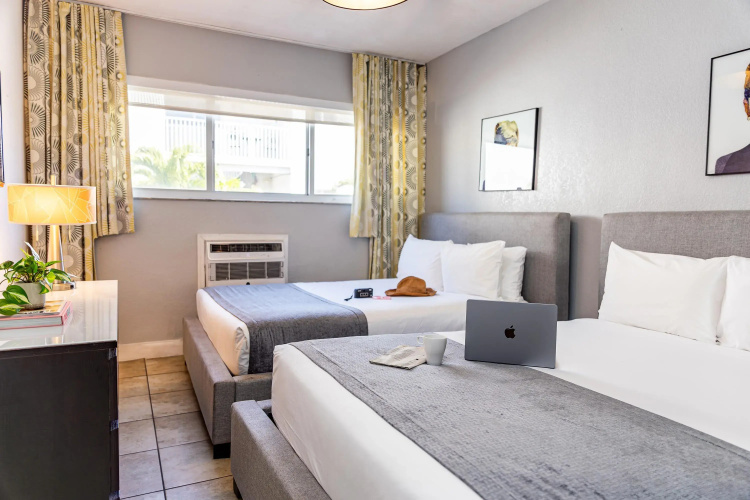 Beachside All Suites Hotel