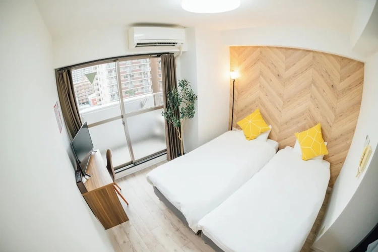 Standard Twin room