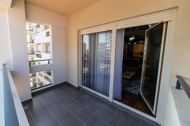 Apartments 28 Master Quart