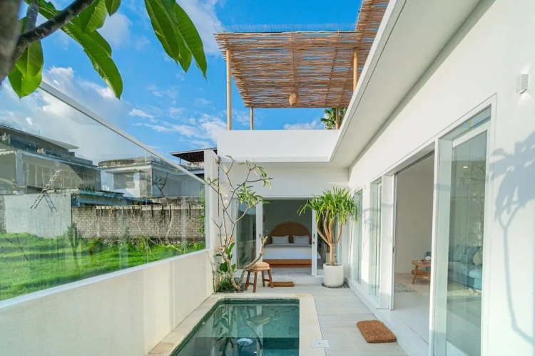 Standard Villa