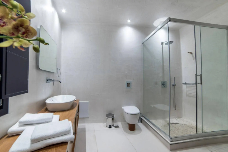 Daydream Luxury Suites