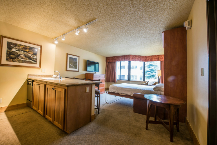 The Grand Lodge Crested Butte Hotel & Suites photo 6