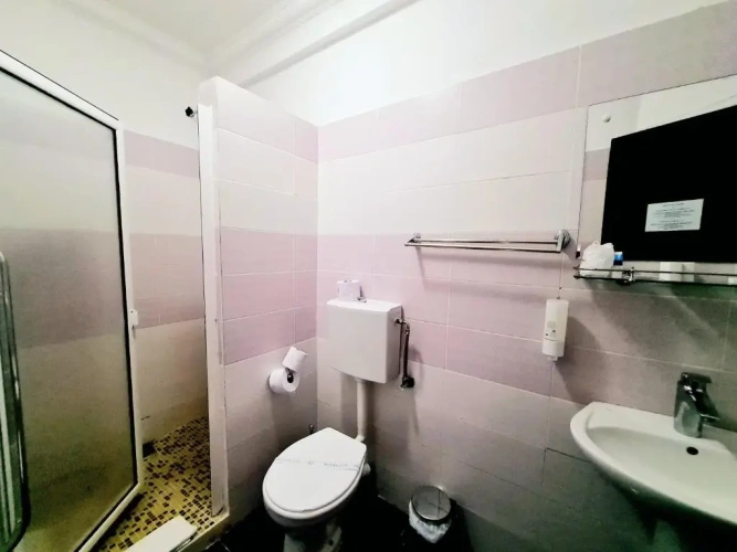 Economy Twin room