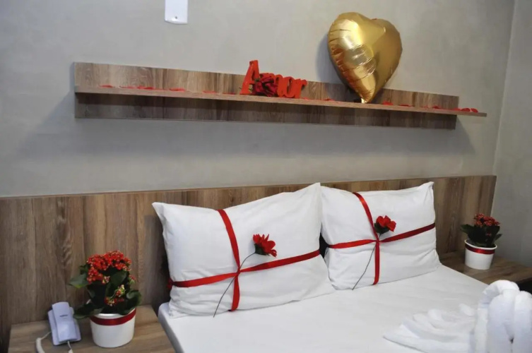 RED Hotel