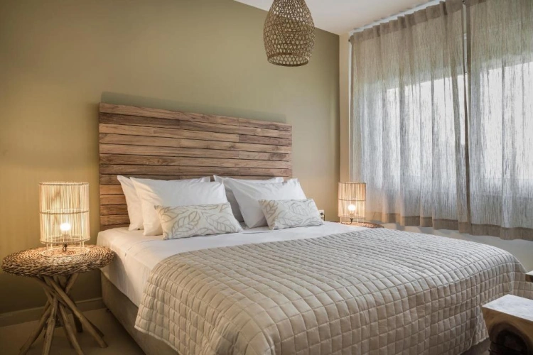 Amaryllis Suite
