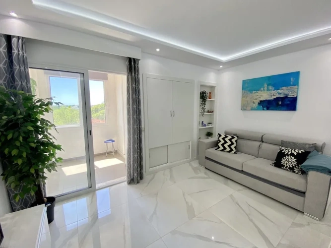 1 Bedroom Apartment with balcony