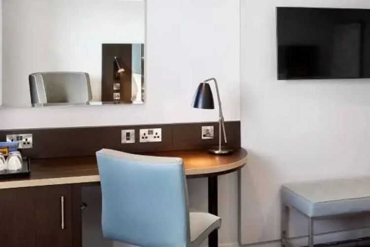 Premier Inn Weymouth Seafront