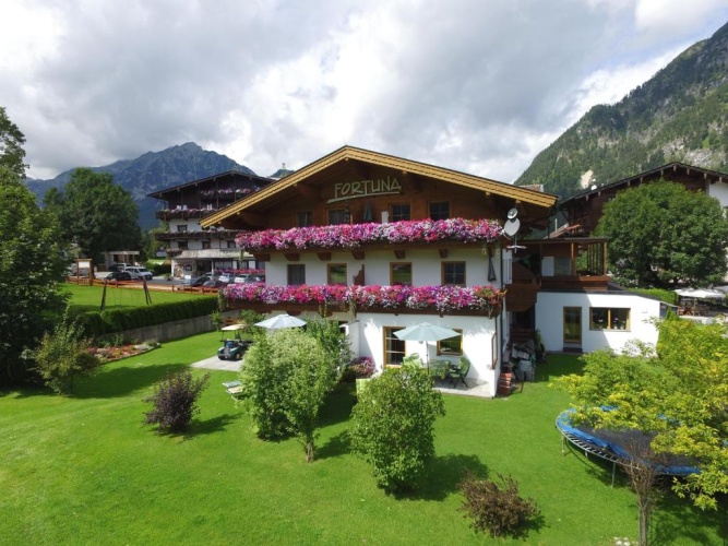 1 Bedroom Double Apartment