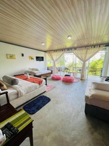 Deluxe Triple room with balcony and with mountain view