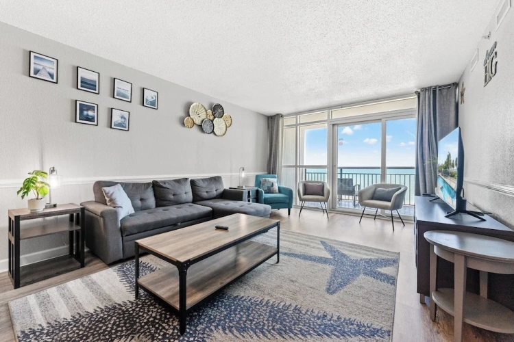 1 Bedroom Standard room with balcony and oceanfront