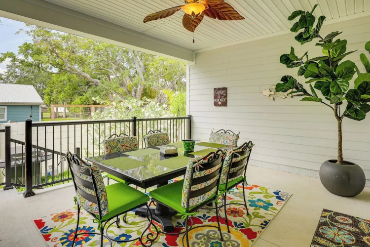 St Augustine Getaway < 1 Mi to Historic Downtown!