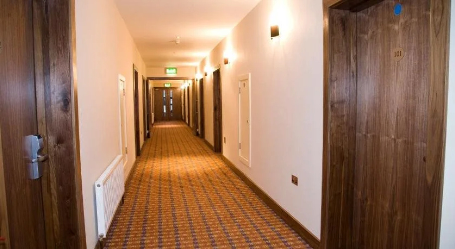 The Shirley Arms Hotel
