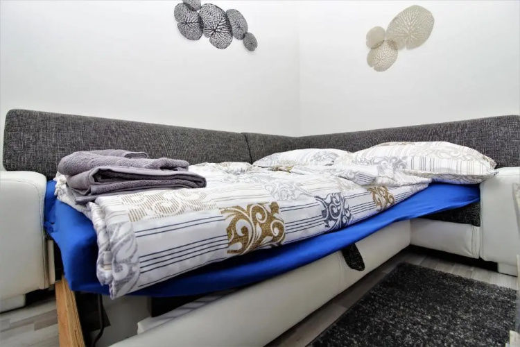GOLD: Penthouse apartment Volkertmarkt