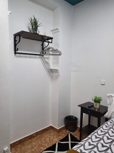 M-A Catrachos Rooms