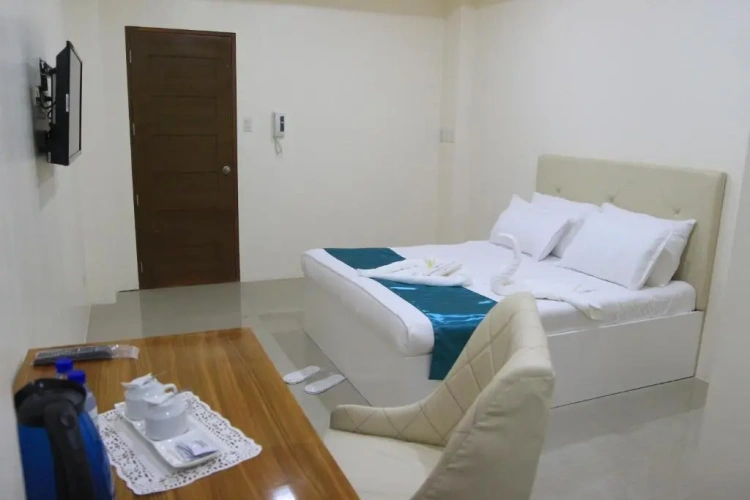 Deluxe Double Suite