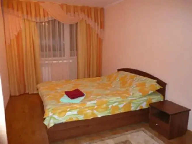 Lux Apartment Вокзал. Надежды Алексеенко 30