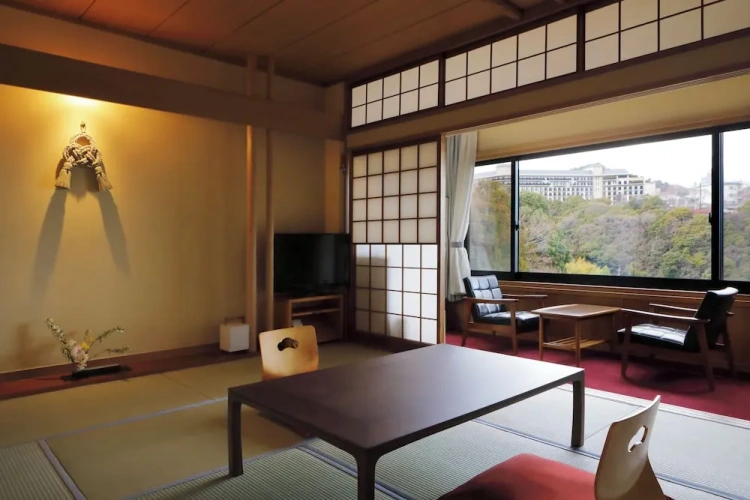 Japanese Traditional with Semi-Open-Air Bath room with mountain view