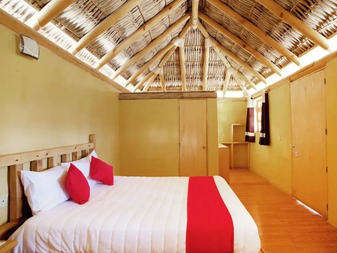 Standard room with balcony