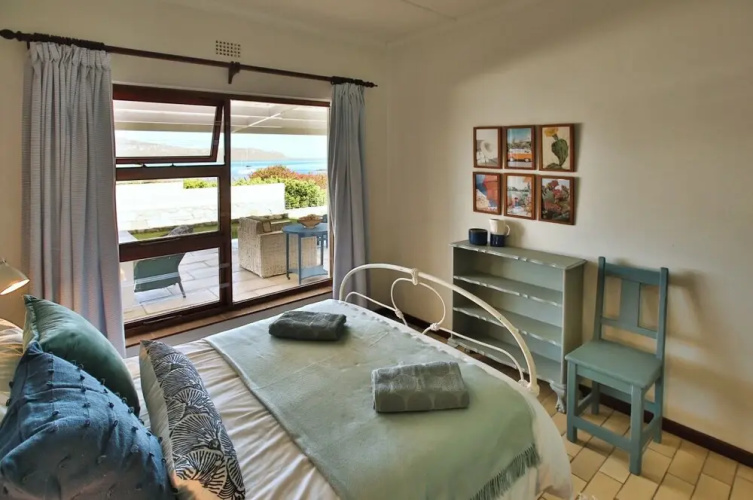 37 Steps Langebaan 6-sleeper