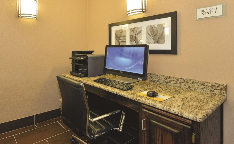 Best Western Plus Greenwood/Indy South Inn photo 40