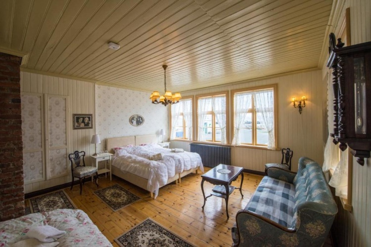 Triple Suite