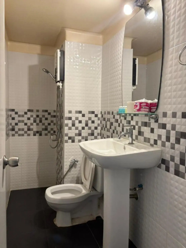 Deluxe at Popular Condo