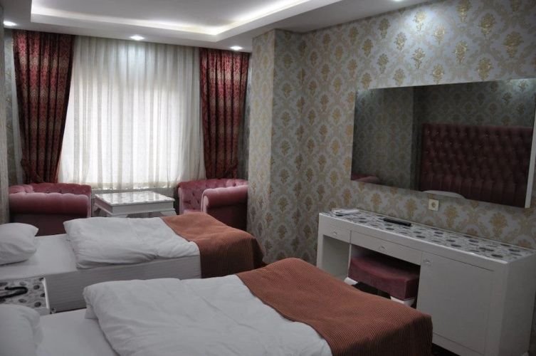 Mus Mir Hotel Saray