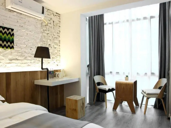 No.33 Hotel