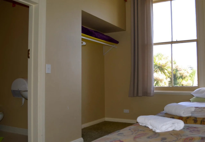The Prince Albert Backpackers & Bar