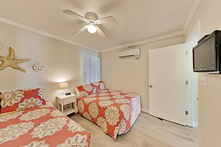 12iapabe 2 Bedroom Condo