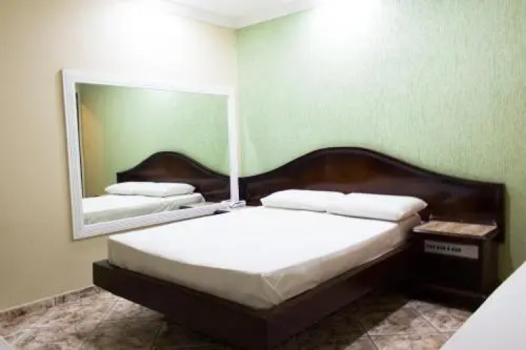 Hotel Valadares