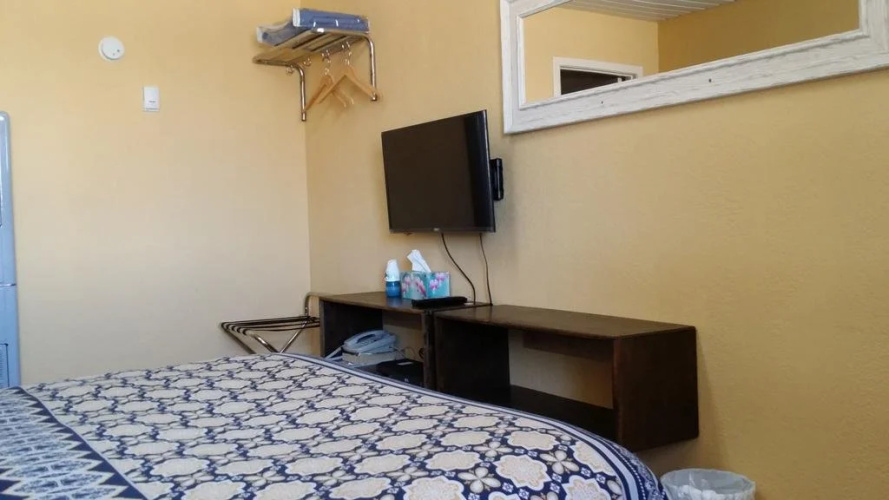 Century 2 Motel