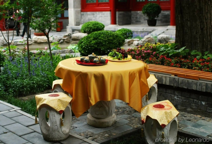 Soluxe Courtyard