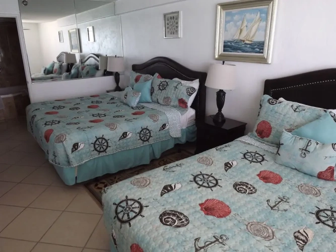 Quadruple Suite with balcony