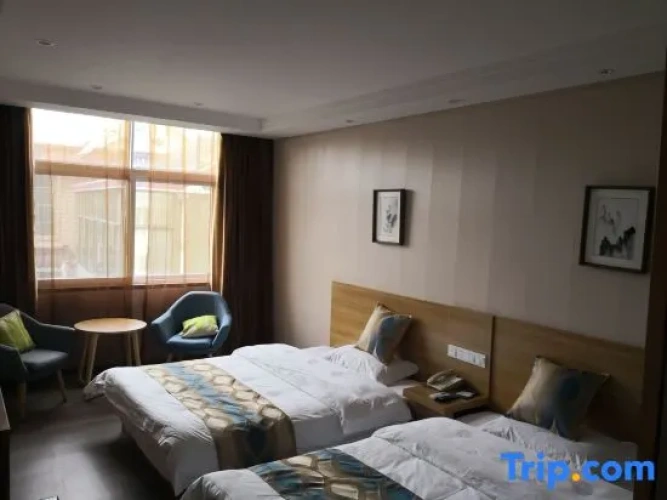 Standard Sextuple room